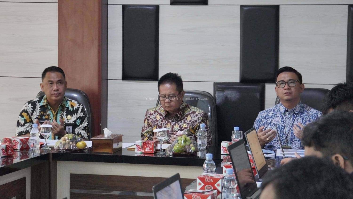 Kegiatan Rencana dan Peningkatan Kualitas Perumahan Kumuh dan Permukiman Kumuh (RP2KPKPK) Diruang rapat Disperakim Kota Lubuk Linggau